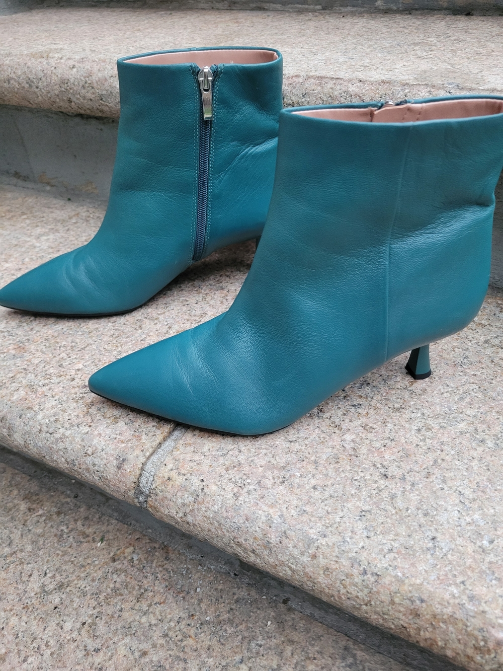 Nordstrom Teal Pointed Toe Kitten Heel Ankle Booties Size 9.5